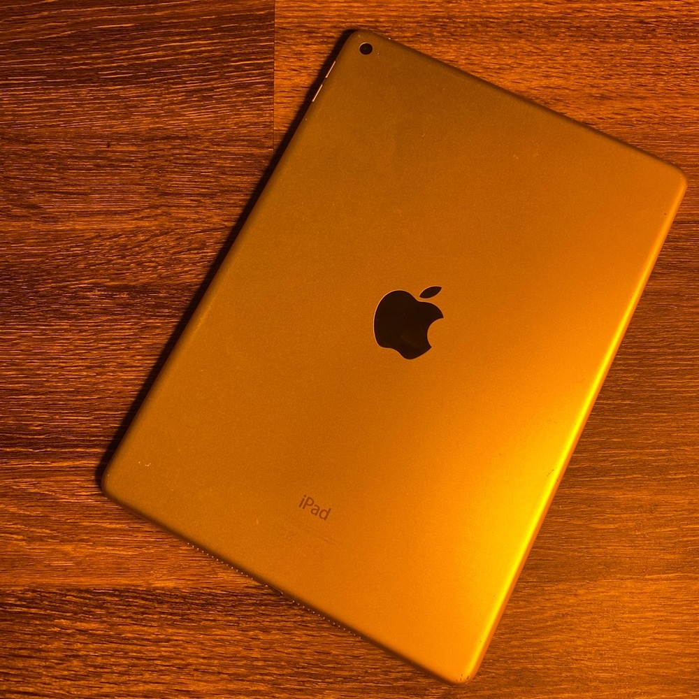 Apple iPad Air 2